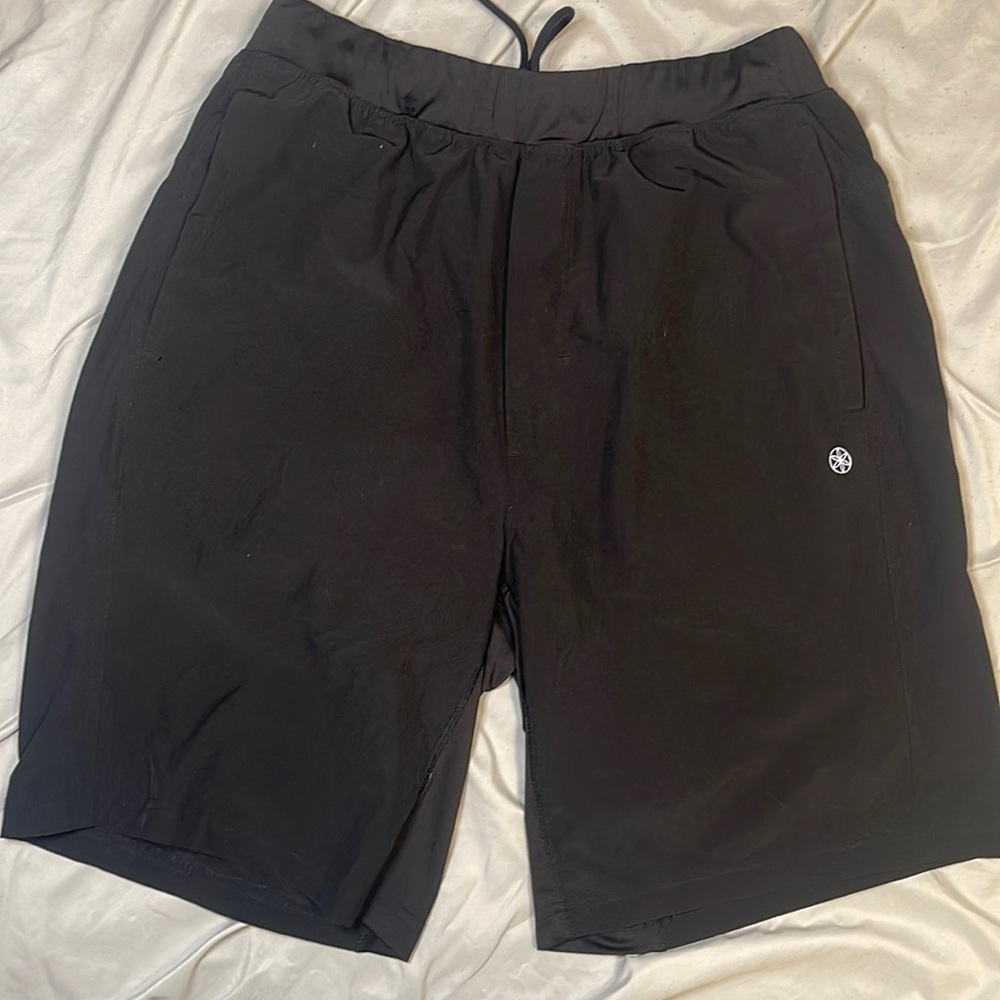 Shorts with liner